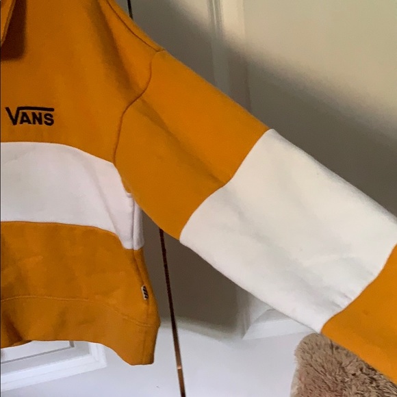 Vans Cropped Half Zip - Picture 2 of 3